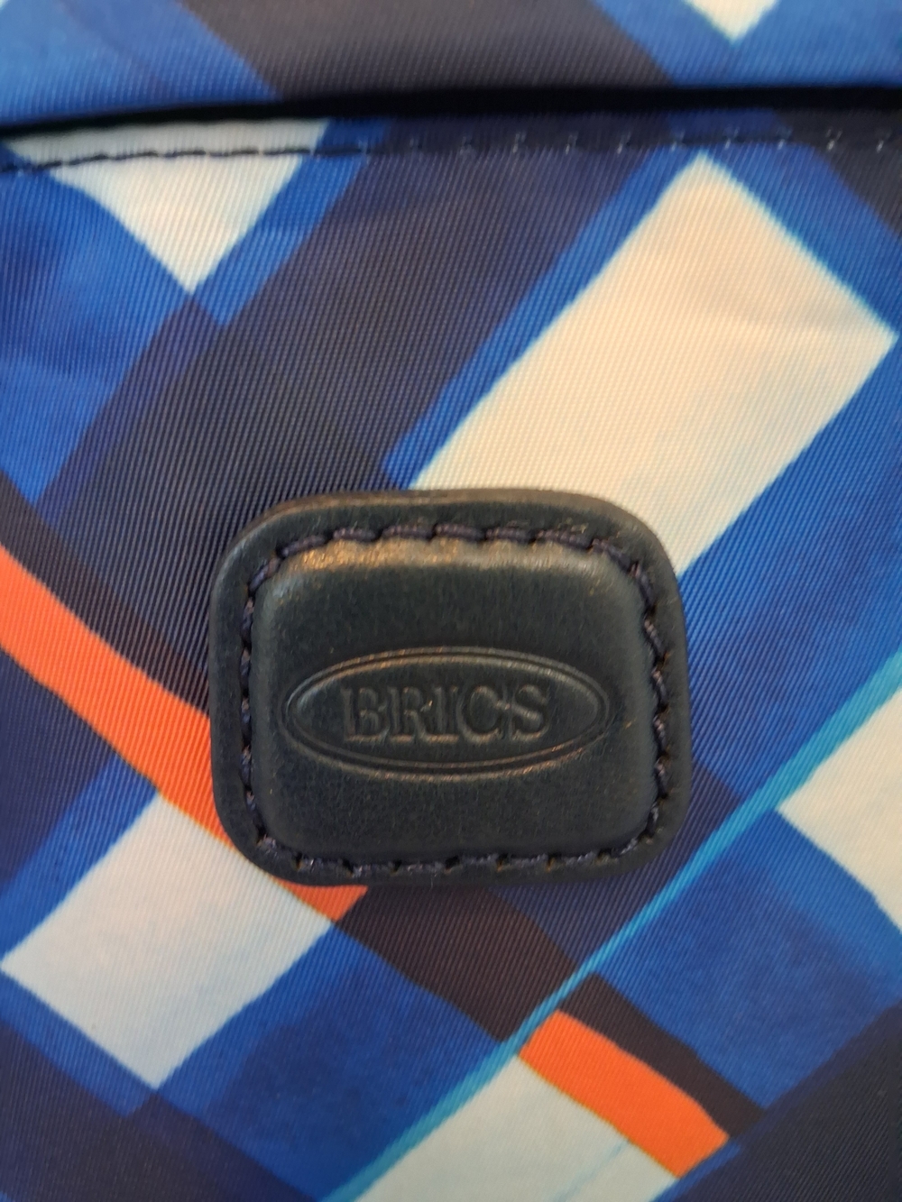 Bric's Blue Geometric Plaid Travel Tote with Matching Pouch - Picture 4 of 10